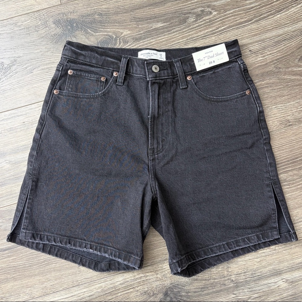 NWT A&F The Dad Short